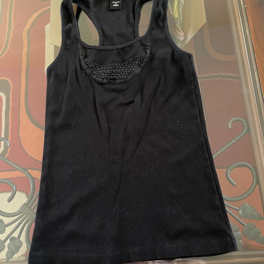 Moda international tan top size M black color excellent condition